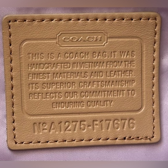 Coach NWOT East/West Signature Gallery Bag - Picture 7 of 17